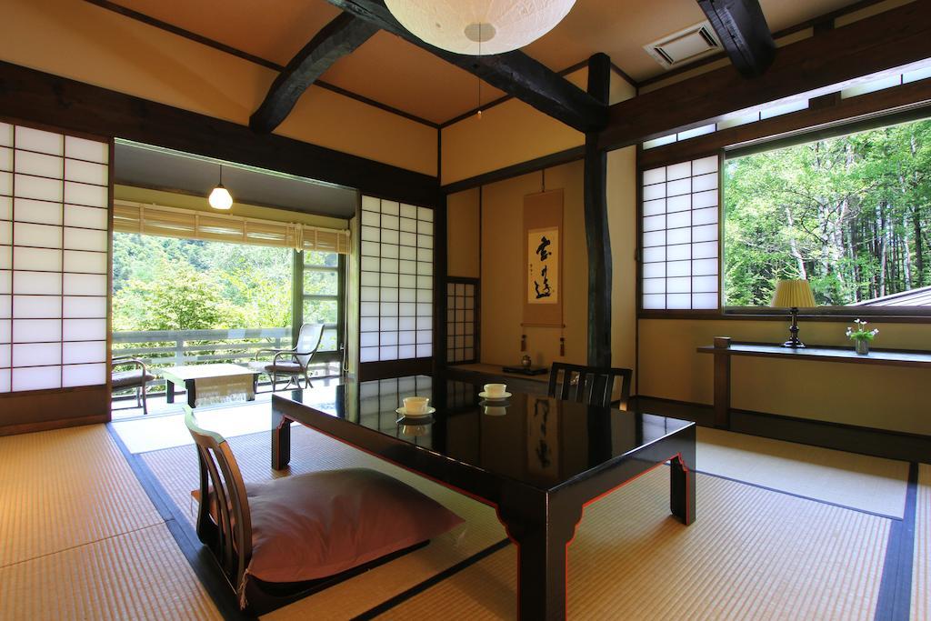Konashi No Yu Sasaya Hotell Matsumoto Rum bild